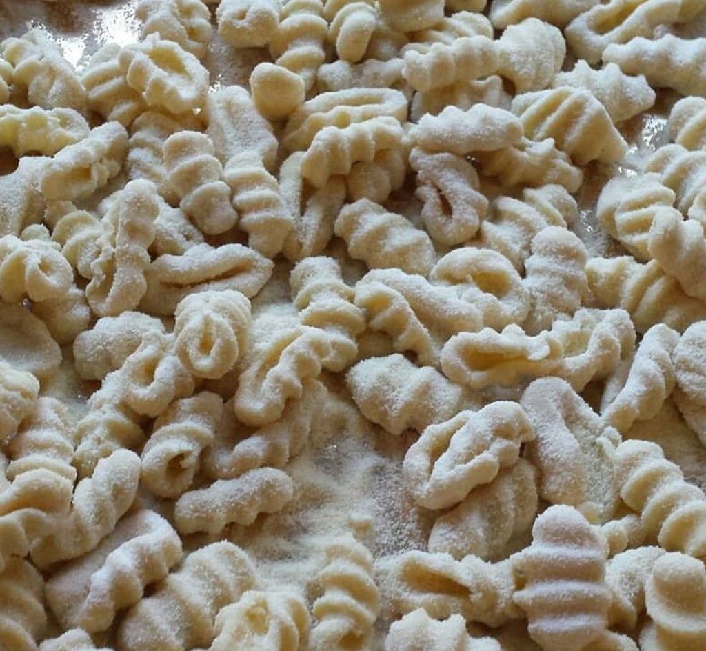 make homemade pasta in italy